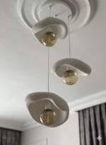 Leaf Avize – Beyaz Üçlü Sarkıt Modern Beton Görünümlü